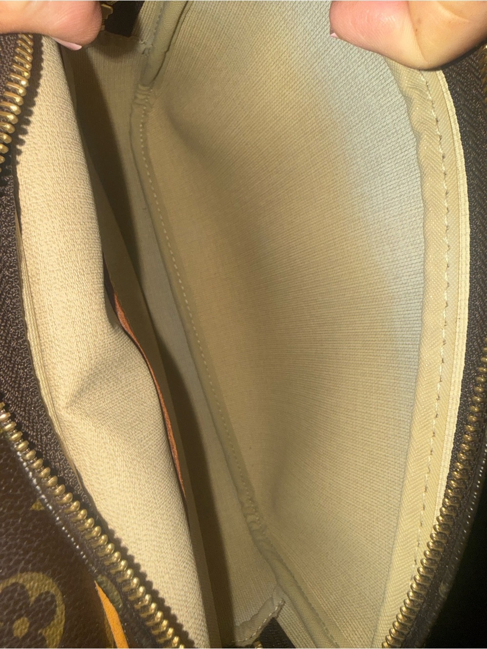 Louis Vuitton Reporter Bag Monogram Canvas PM - Picture 4 of 13